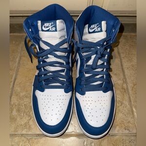Nike Air Jordan Blue and White High-Tops Size 12.5 NO BOX